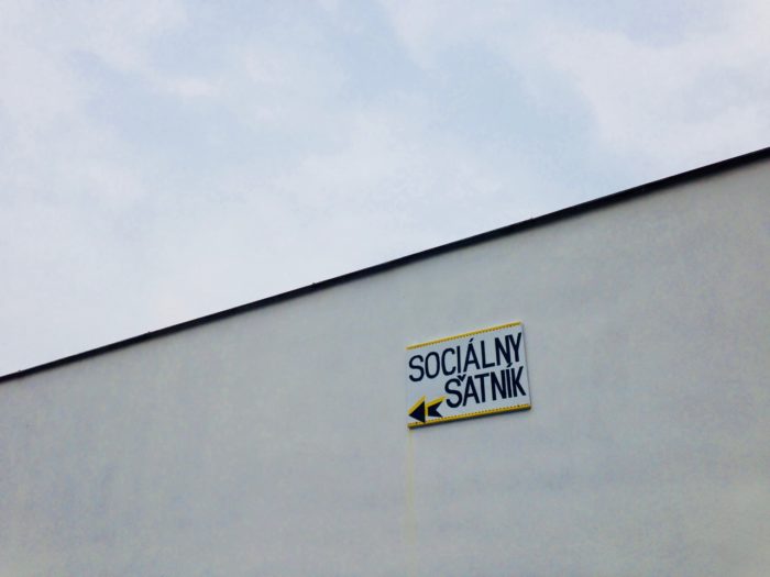 sociálny šatník 2