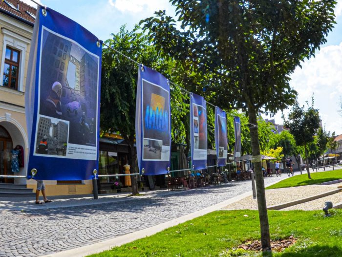 výstava ukrajinskej autorky na námestí