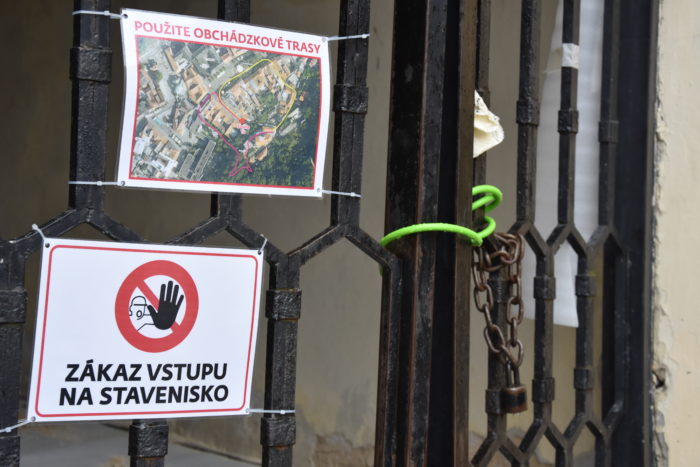 Farské schody zákaz vstupu
