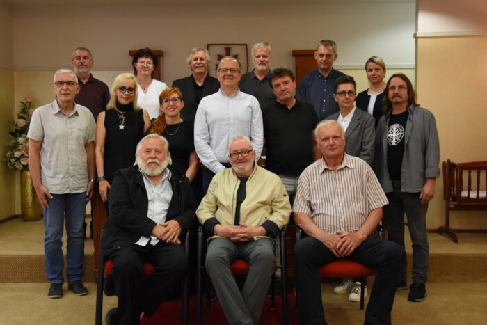 účastníci Ora et Ars spoločná foto