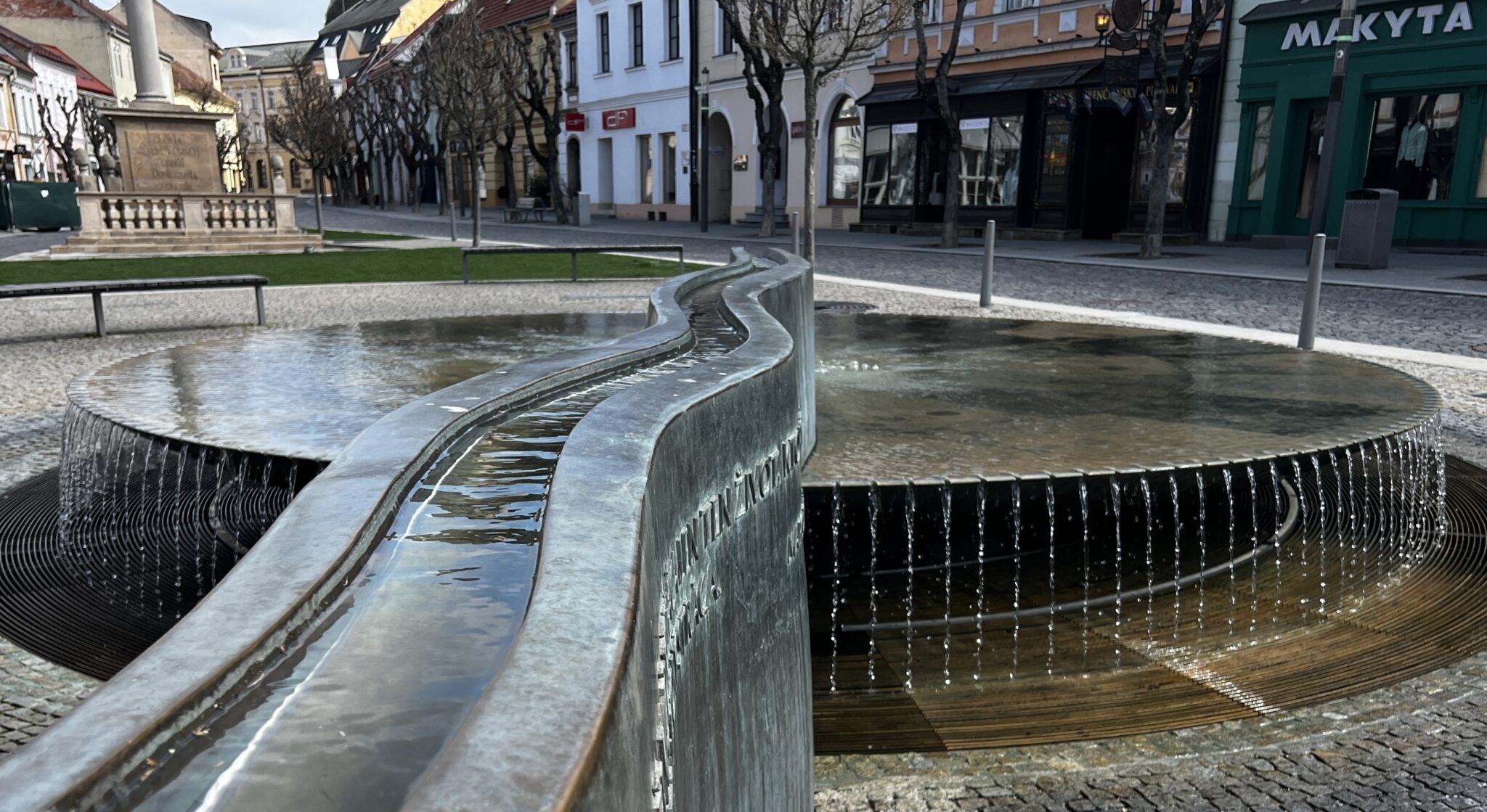 font-na-marca-aurelia-dnes-op-o-ila-mesto-tren-n