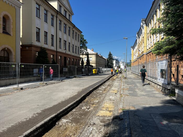 grid-image